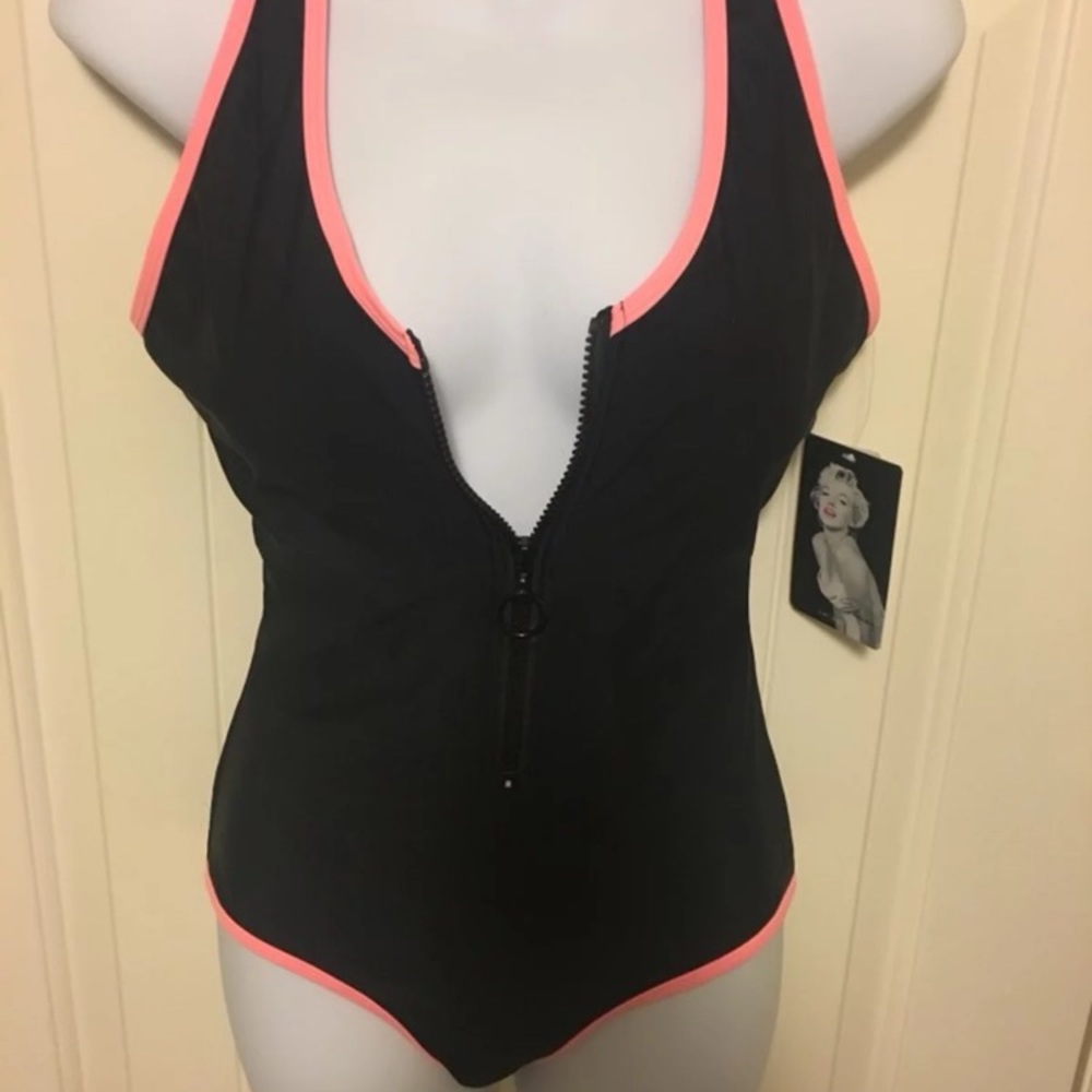 Marilyn Monroe half zip peek-a-boo one-Piece